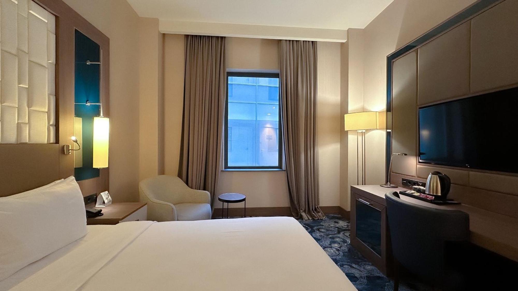 Tbilisi Philharmonic Hotel By Mercure Quarto foto